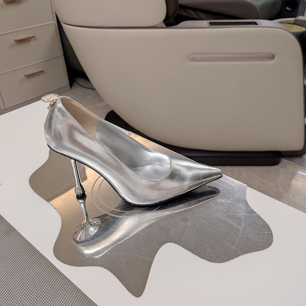 Jimmy 25 Love 100 Pump Silver Cowhide 240038