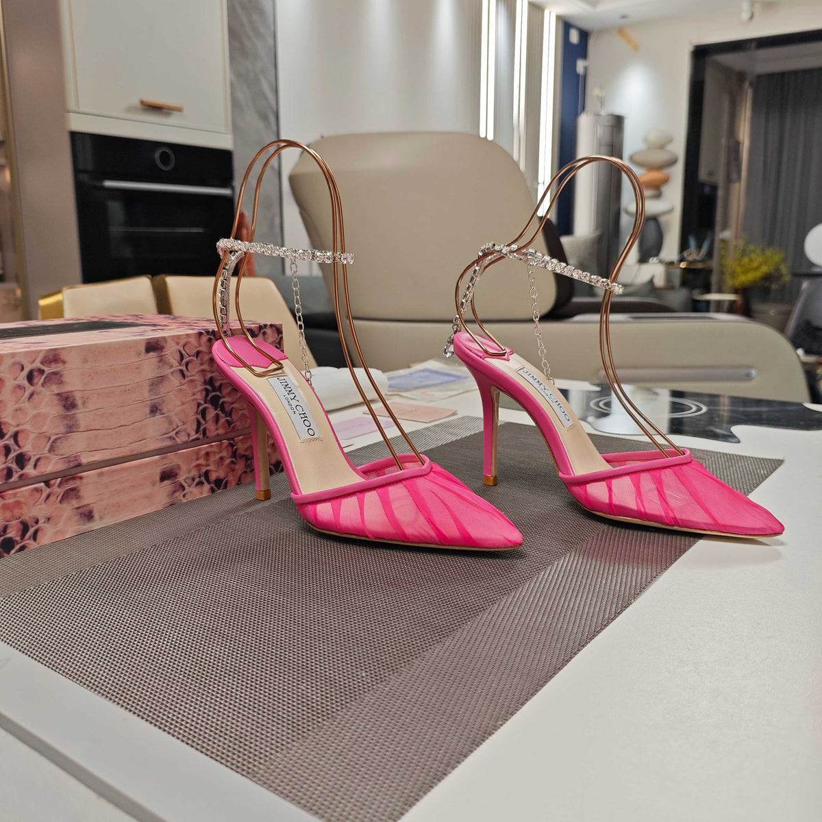 Jimmy 25 Seada 100 Pump Pink Cowhide 240049