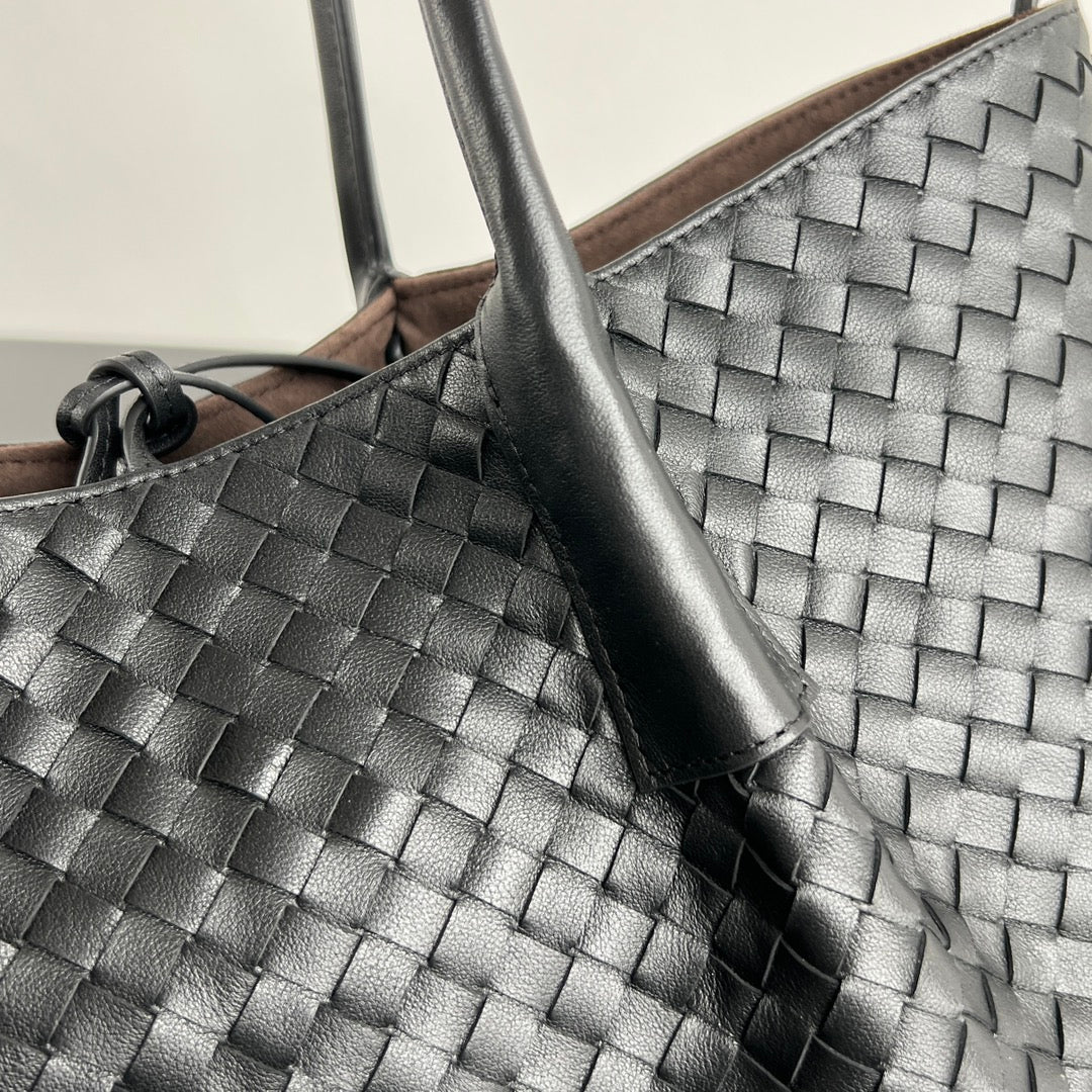 BV Pinacoteca Bag Black Brown Leather Suede 533259