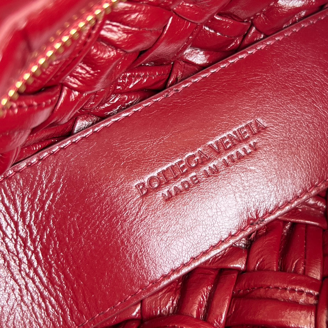 BV Kalimero Cha Cha 28.5cm Bag Red Cowhide 539828