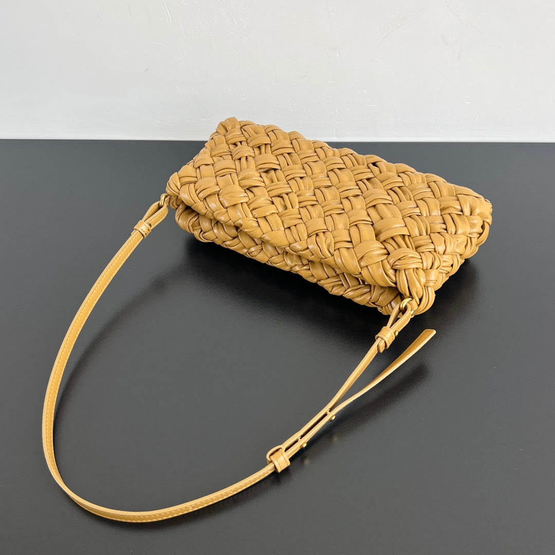 BV Kalimero Cha Cha 28.5cm Bag Yellow Cowhide 539833