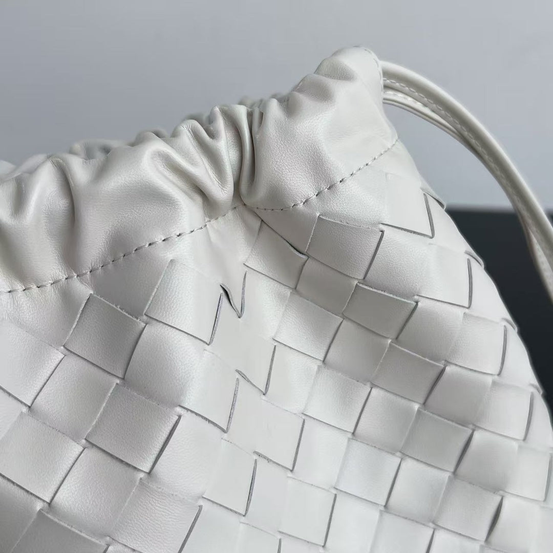 BV Dustbag 32cm White Soft Cowhide 539891