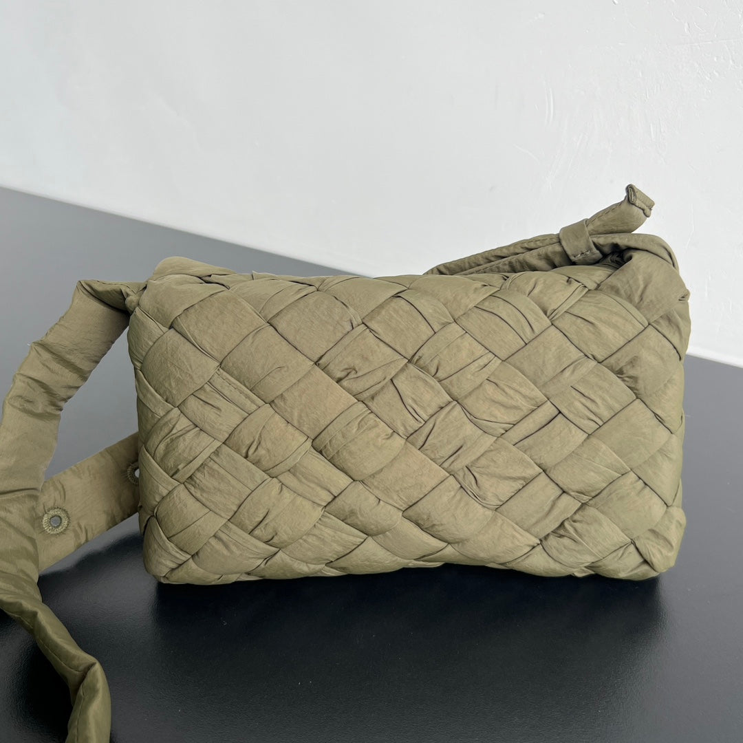 BV  Rumple 21cm Khaki Nylon Bag 545164