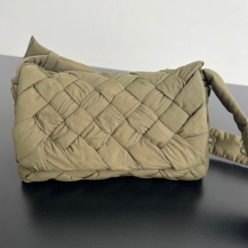BV  Rumple 21cm Khaki Nylon Bag 545164