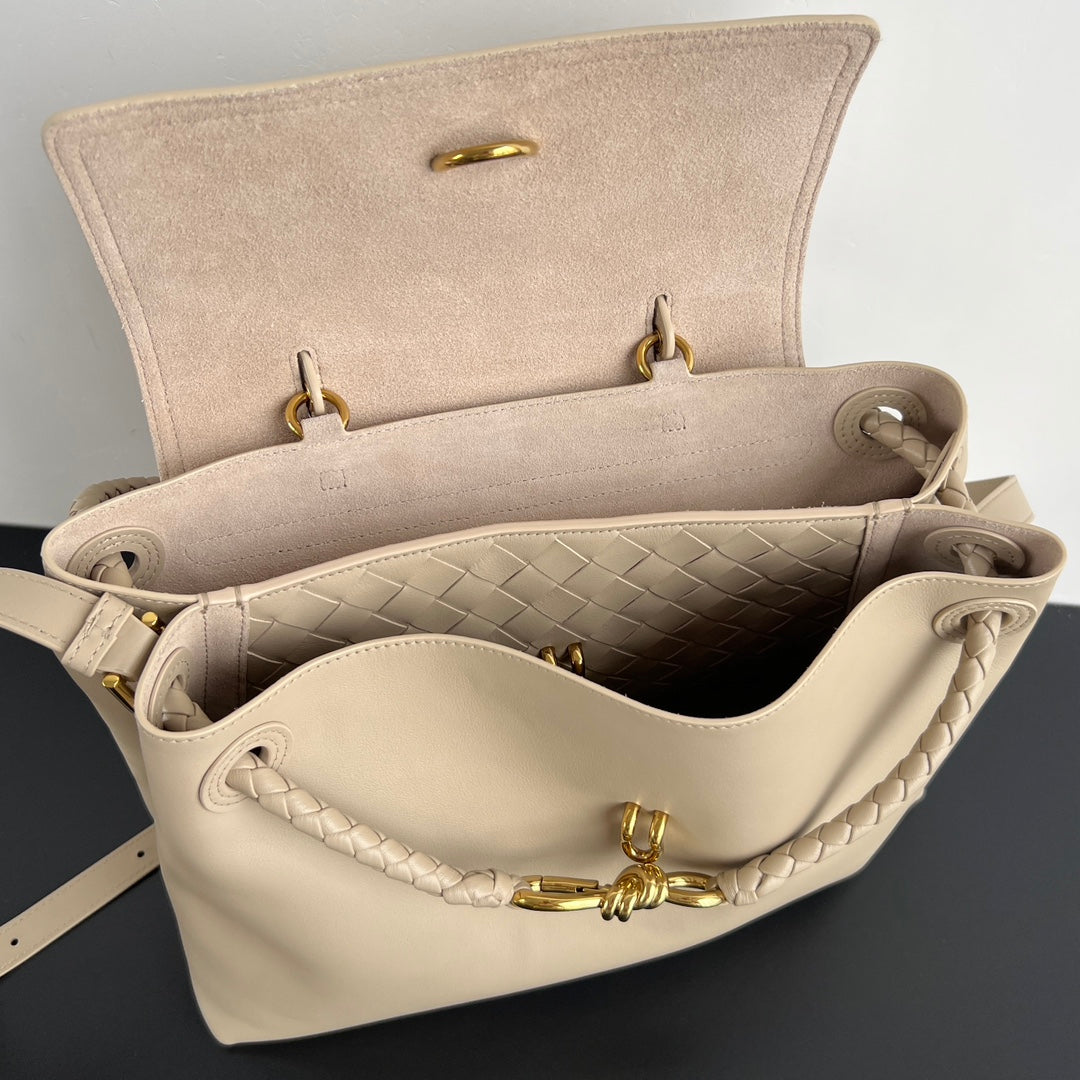 BV Ciao Ciao 34cm bag Beige Silky cowhide 545165