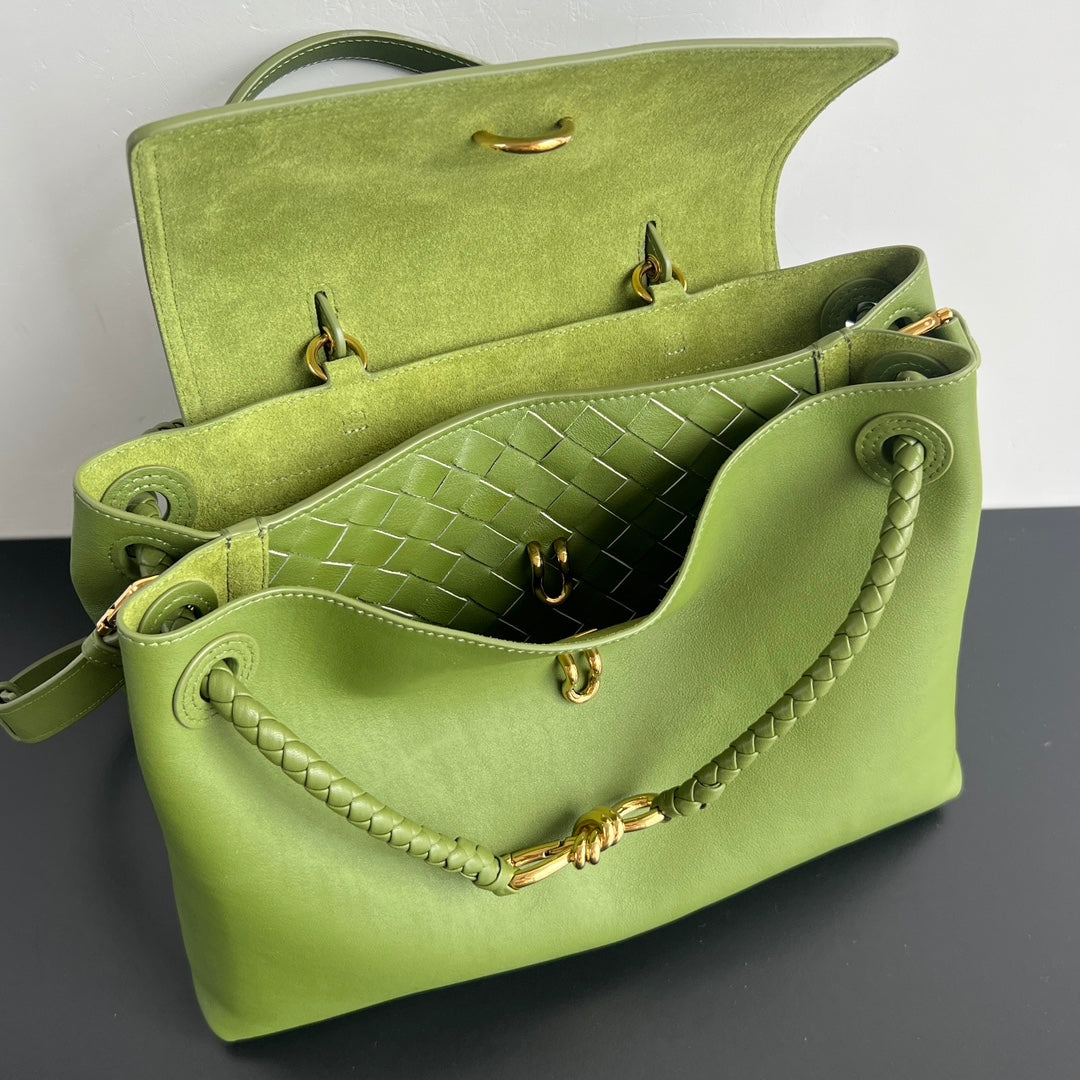 BV Ciao Ciao 34cm bag Green Silky cowhide 545166