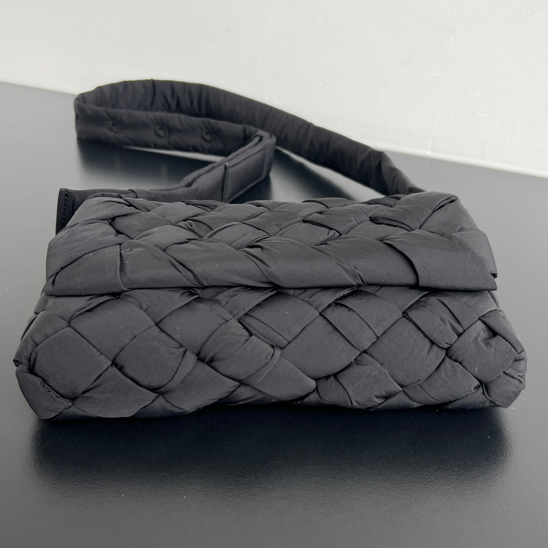 BV  Rumple 21cm Black Nylon Bag 545177