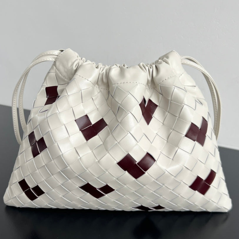 BV Dustbag 32cm White Burgundy Soft Cowhide 545178