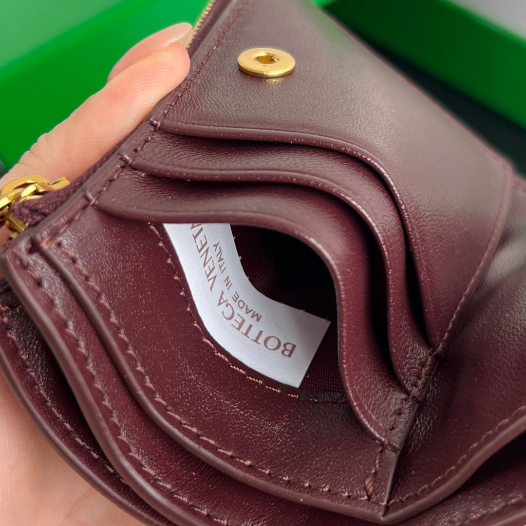 INTRECCIATO 11.5cm WALLET IN BURGUNDY WHITE  CALFSKIN 545184