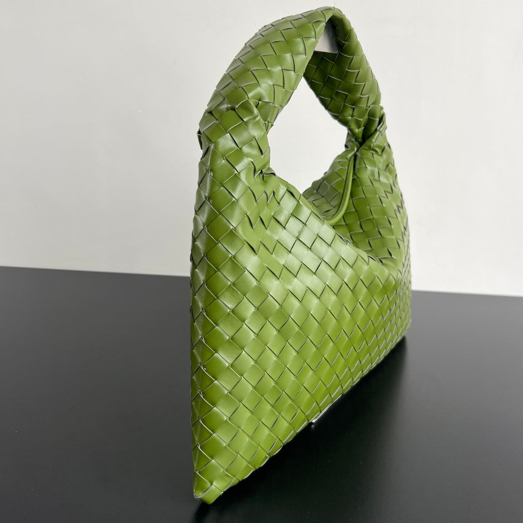 BV Hop Bag Green Leather