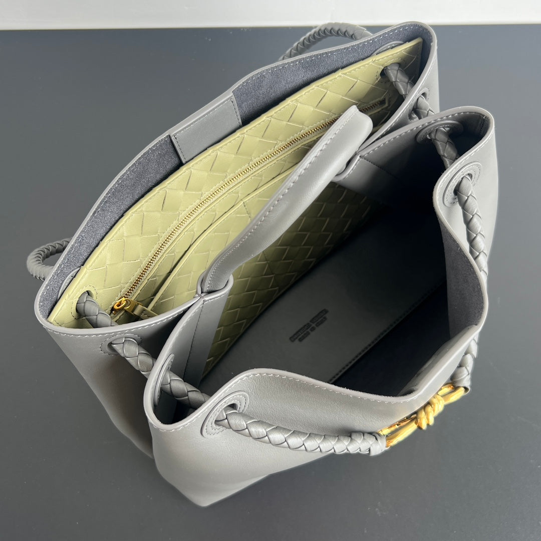 BV Andiamo 32cm Bag Gray Calfskin 545206