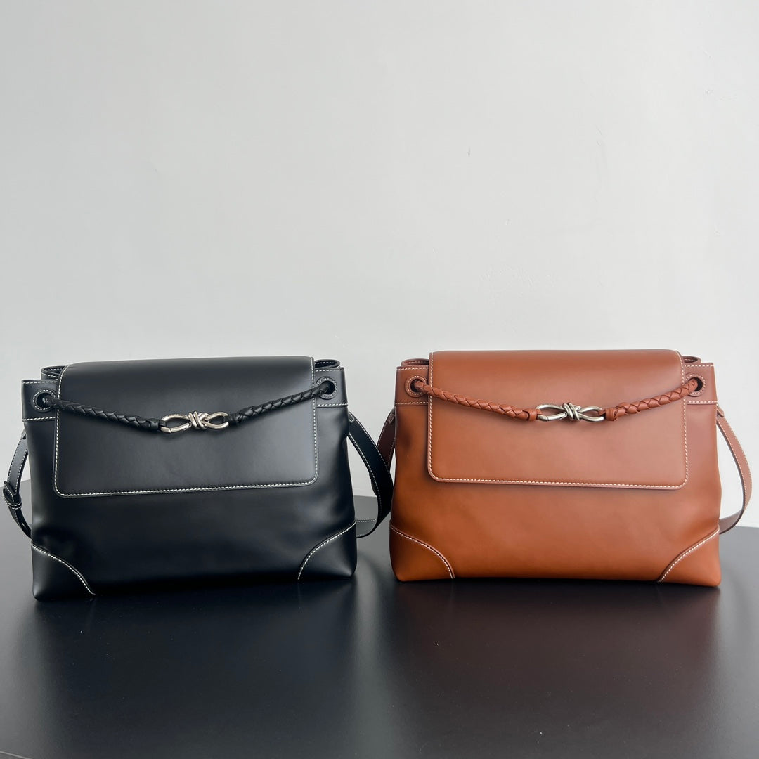 BV Andiamo 27cm Bag Black and Brown Calfskin 545221