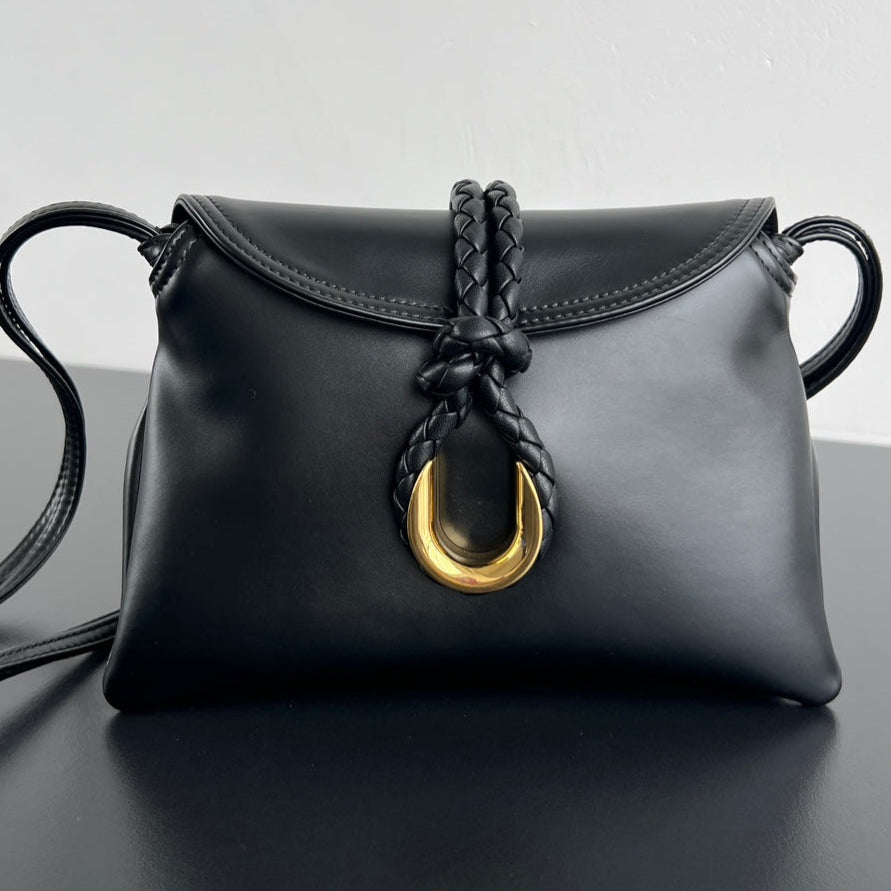 BV Liberta 24cm Bag Black Smooth Calfskin 559328