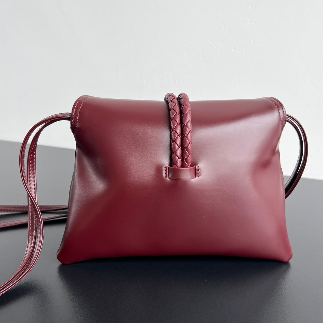 BV Liberta 24cm Bag Burgundy Smooth Calfskin 559330