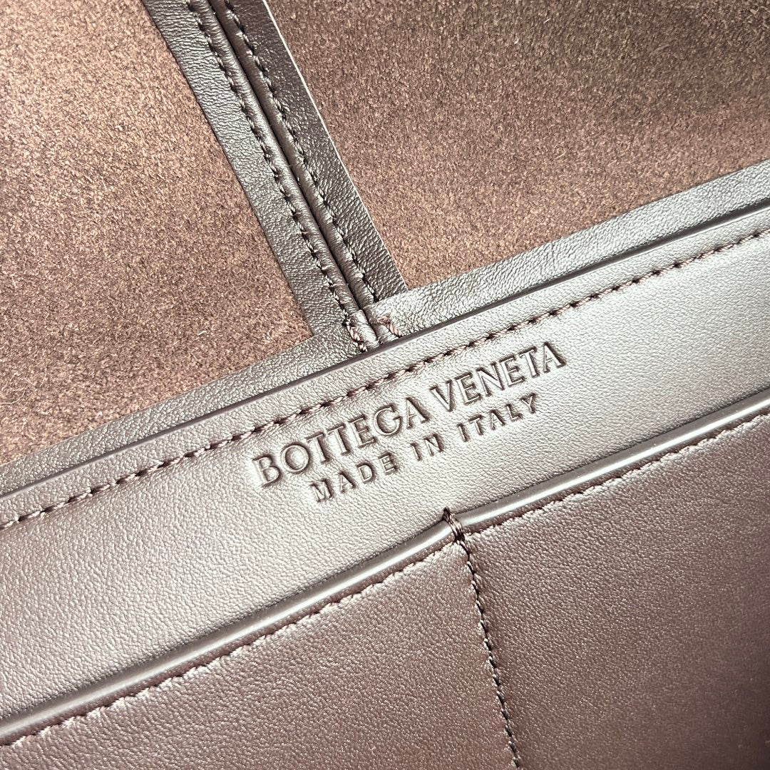 BV Sawyer Large Triangle 25cm Bag Chocolate Silky Calfskin 559339