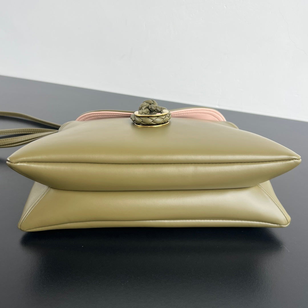 BV Liberta 27.5cm Bga Khaki Green Smooth Calfskin 563683