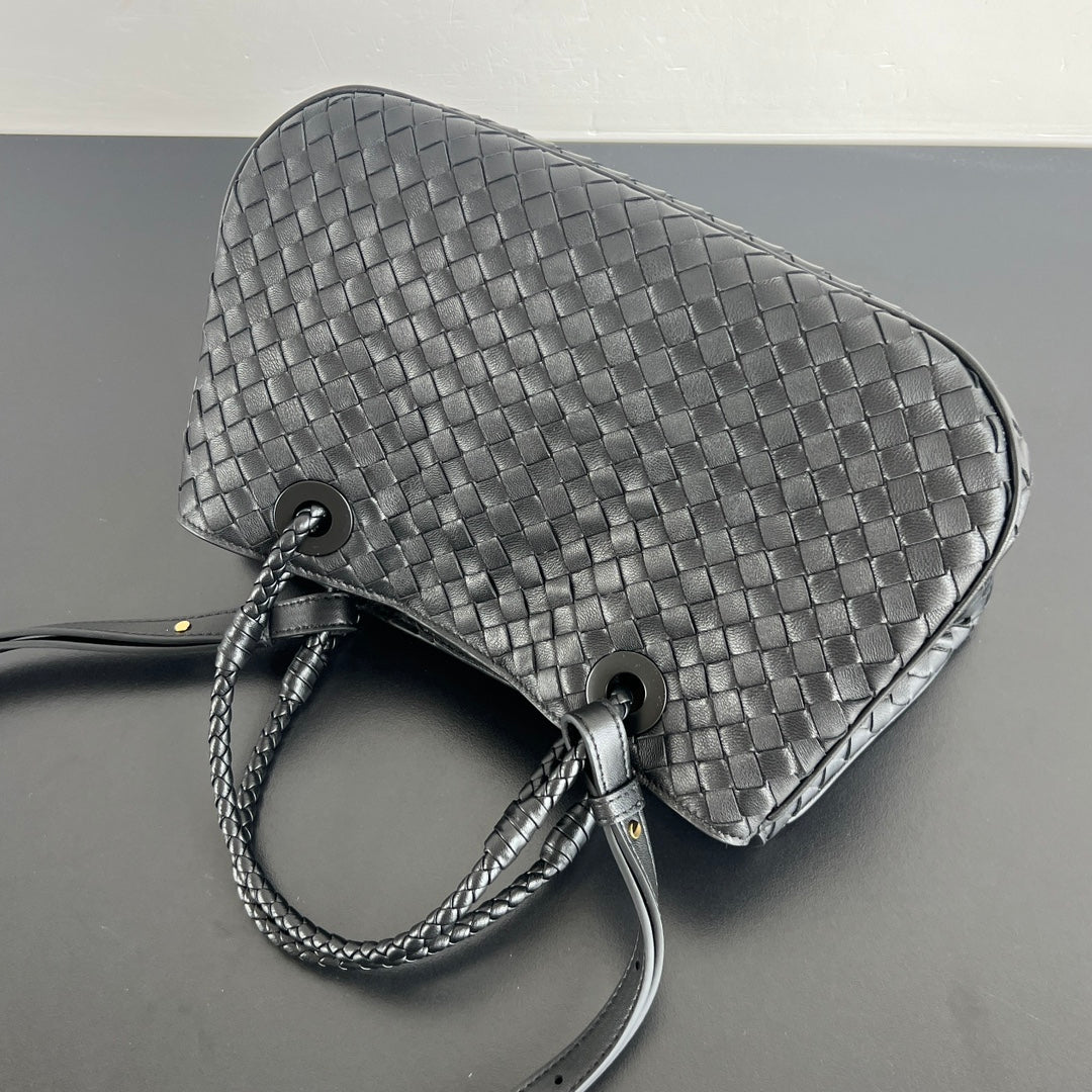BV Basket 31cm Bag Black Napa lambskin 563687