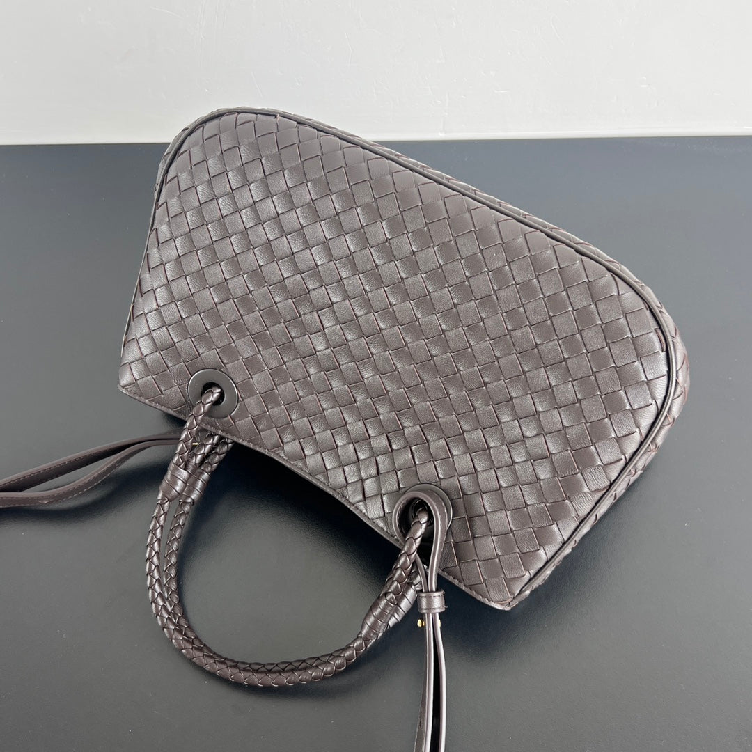 BV Basket 31cm Bag Chocolate Napa lambskin 563688