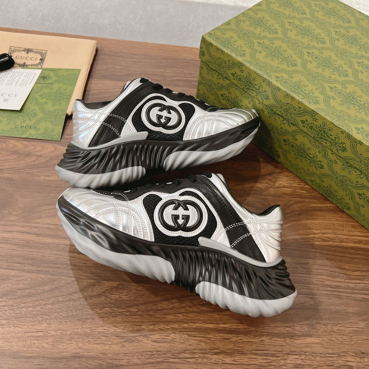 GG RIPPLE SNEAKER BLACK Silver