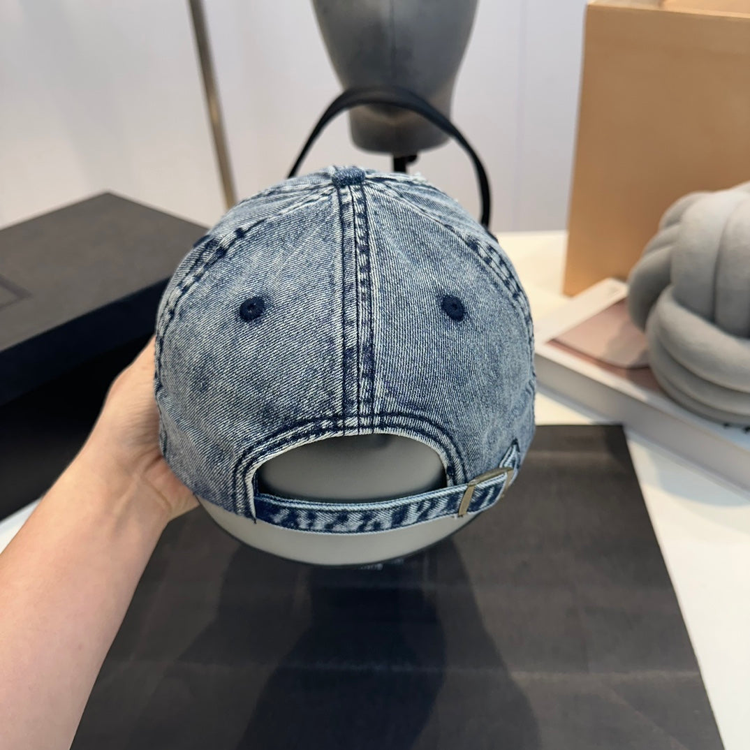 Celin Cap Smoke Could Blue Denim Fabric 210308