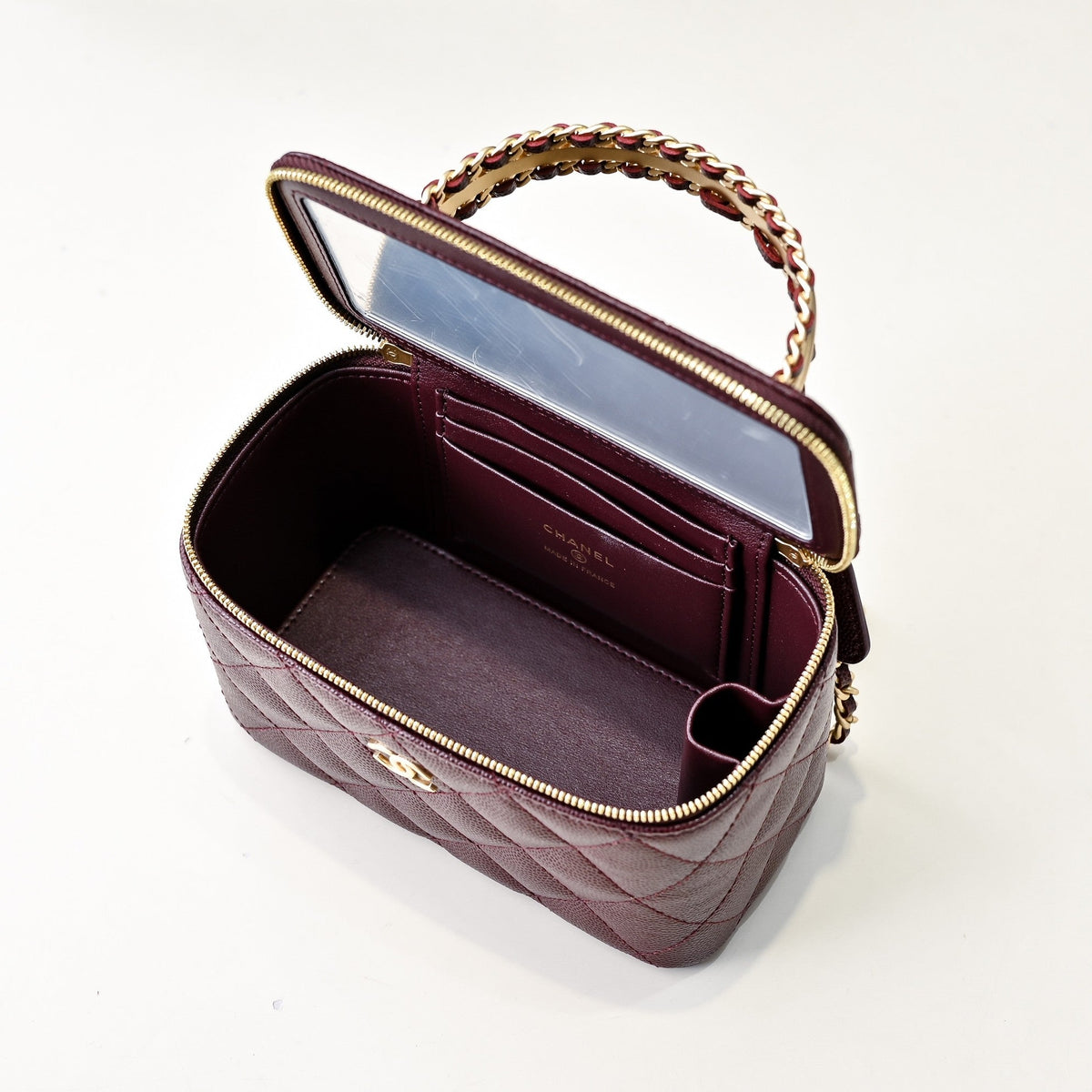 CC 24A Vanity Top Handle 16cm Burgundy Grained Calfskin Gold Hardware