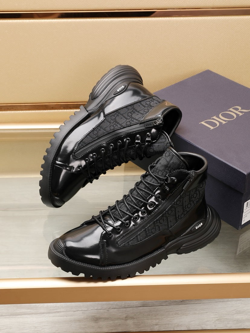 CD COMBAT ANKLE BOOT BLACK POLISHED CALFSKIN