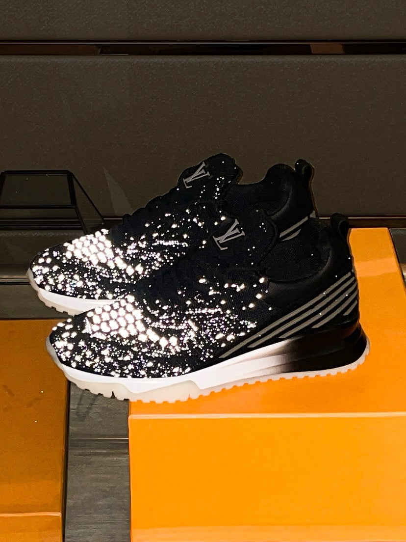 SNEAKERS IN BLACK MIX WHITE MESH BREATHABLE AND RUBBER