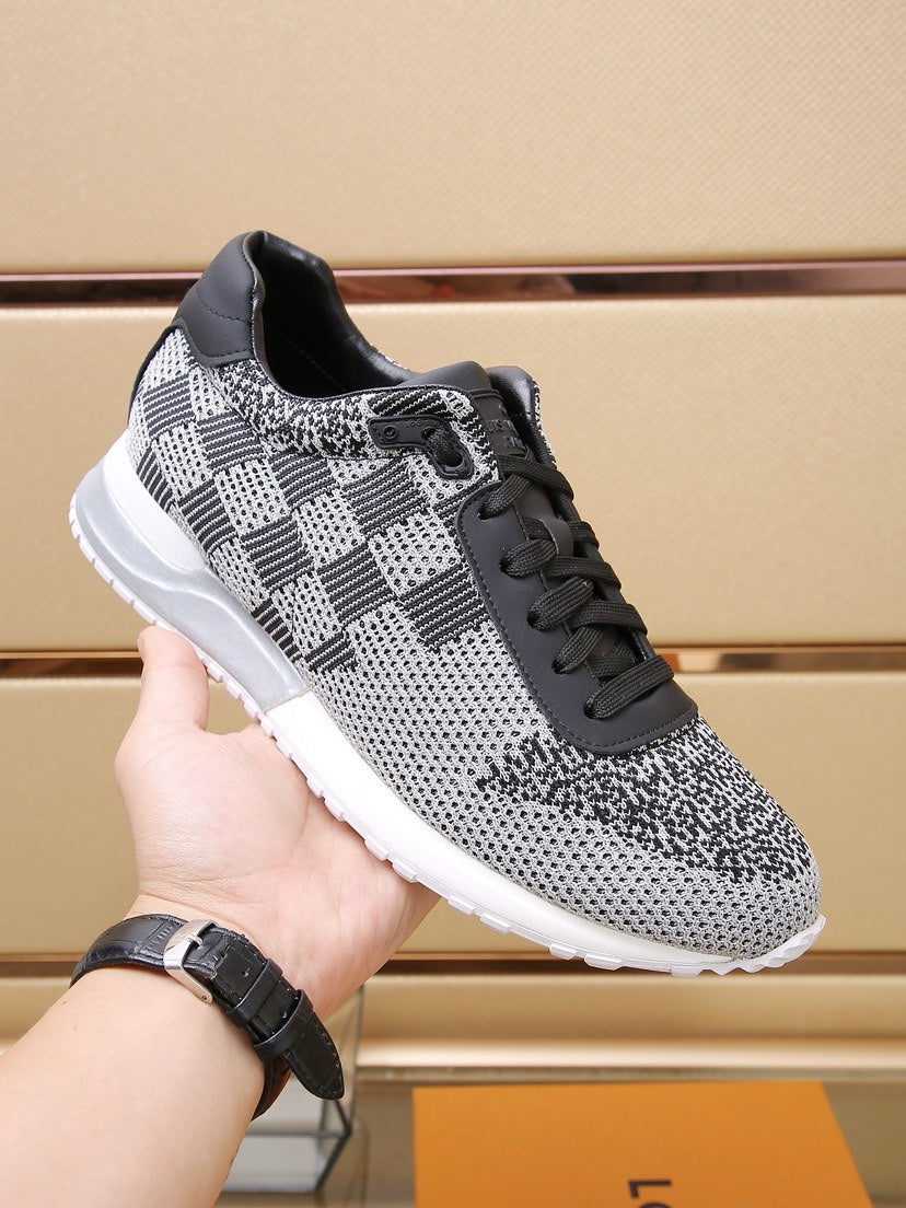 LV CLASSIC SNEAKER IN GREY MIX BLACK LUMINOUS KNIT