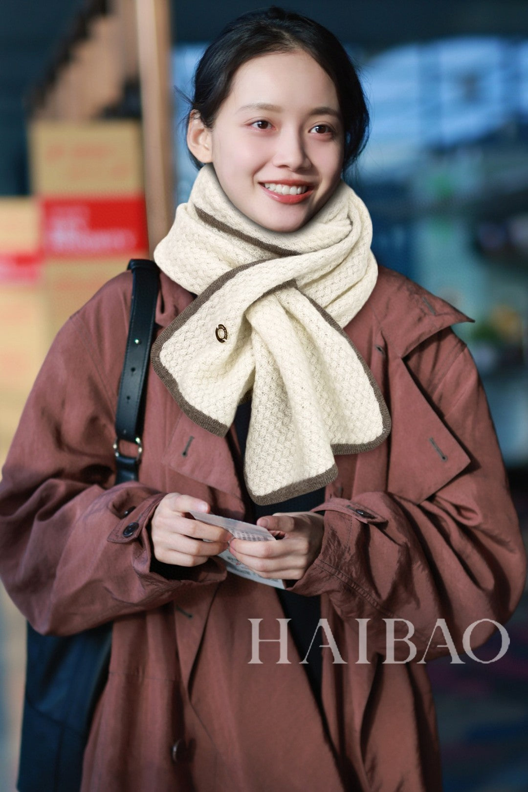 LP Scarf 125 CM In White With Earth Brown Border Cashmere 201757