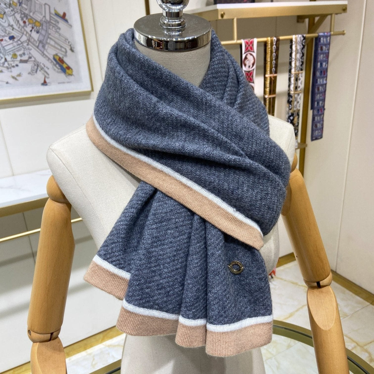 LP Scarf 170 CM In Dark Grey Blue Mix Brown Consinee Cashmere 205598