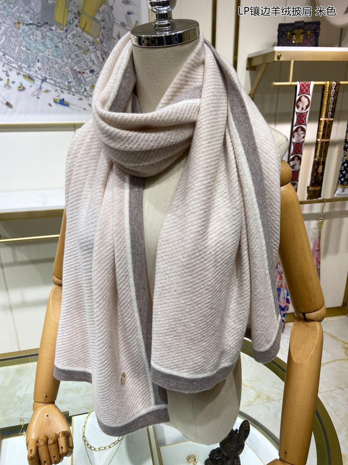 LP Scarf 170 CM In Light Grey Mix Grey Consinee Cashmere 205601