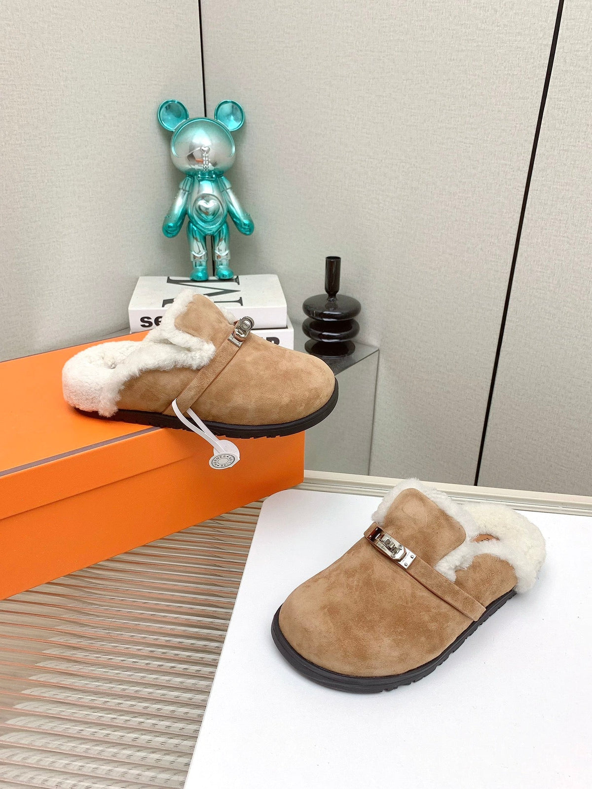 HM Mule 30mm In Light Brown With Fleece And Suede Lining  971394