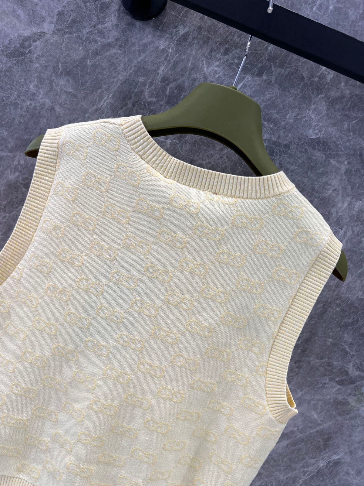 GG 25 Vest Light Yellow Wool 0036
