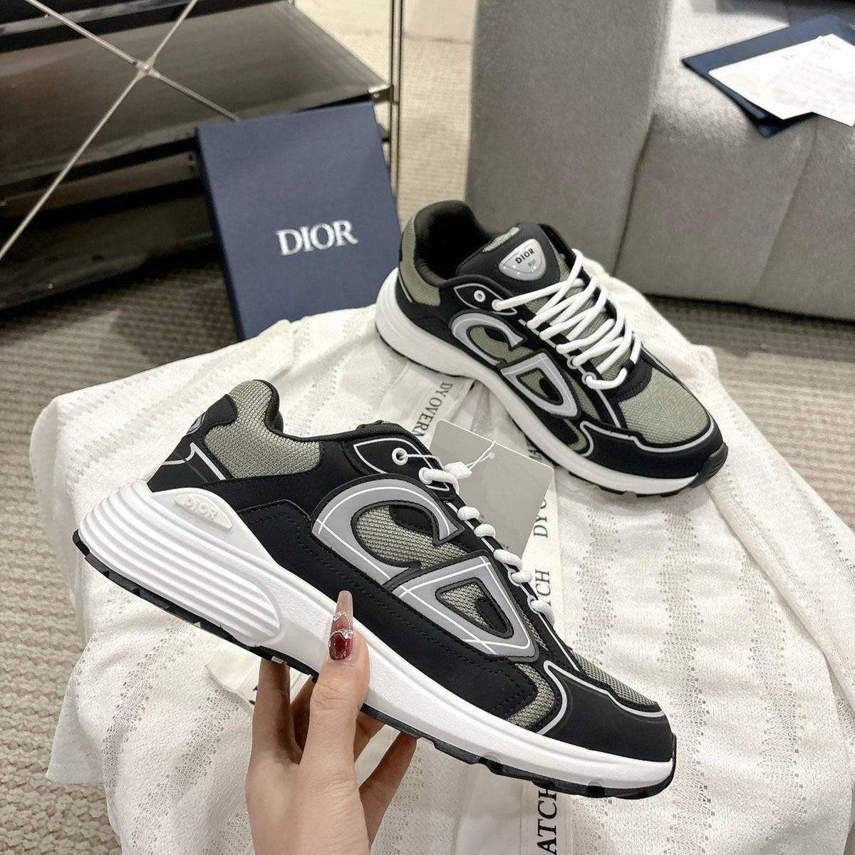 CD B30 Sneakers Black Silver Gray Technology Fabric 438319