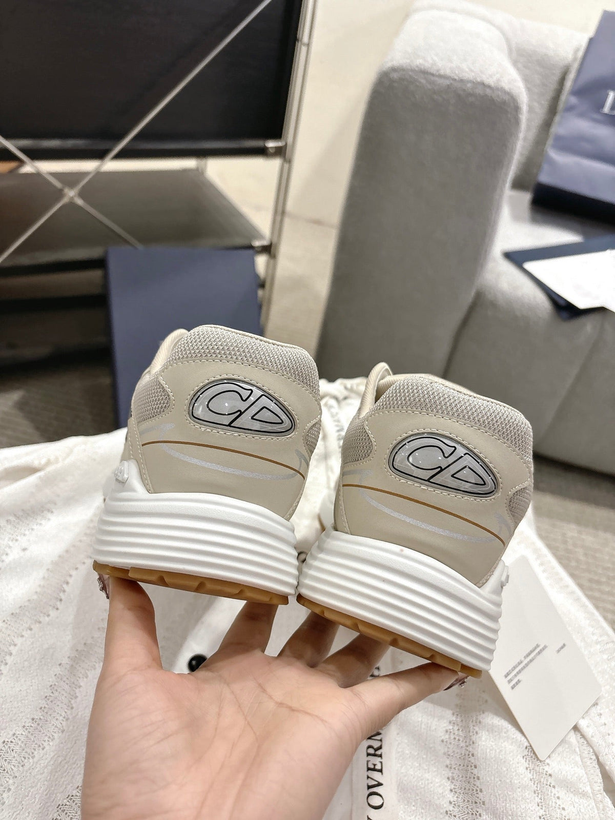 CD B30 Sneakers Beige White Technology Fabric