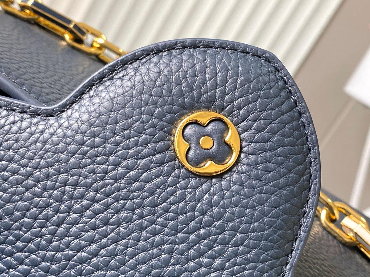 CAPUCINES BB 27CM DARK BLUE TAURILLON LEATHER