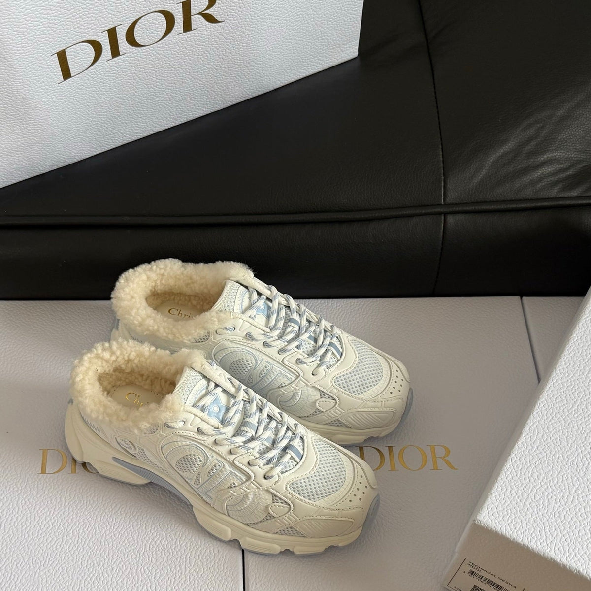 Dior 25 Chrono Sneakers Cream Blue Mesh Calfskin 531391