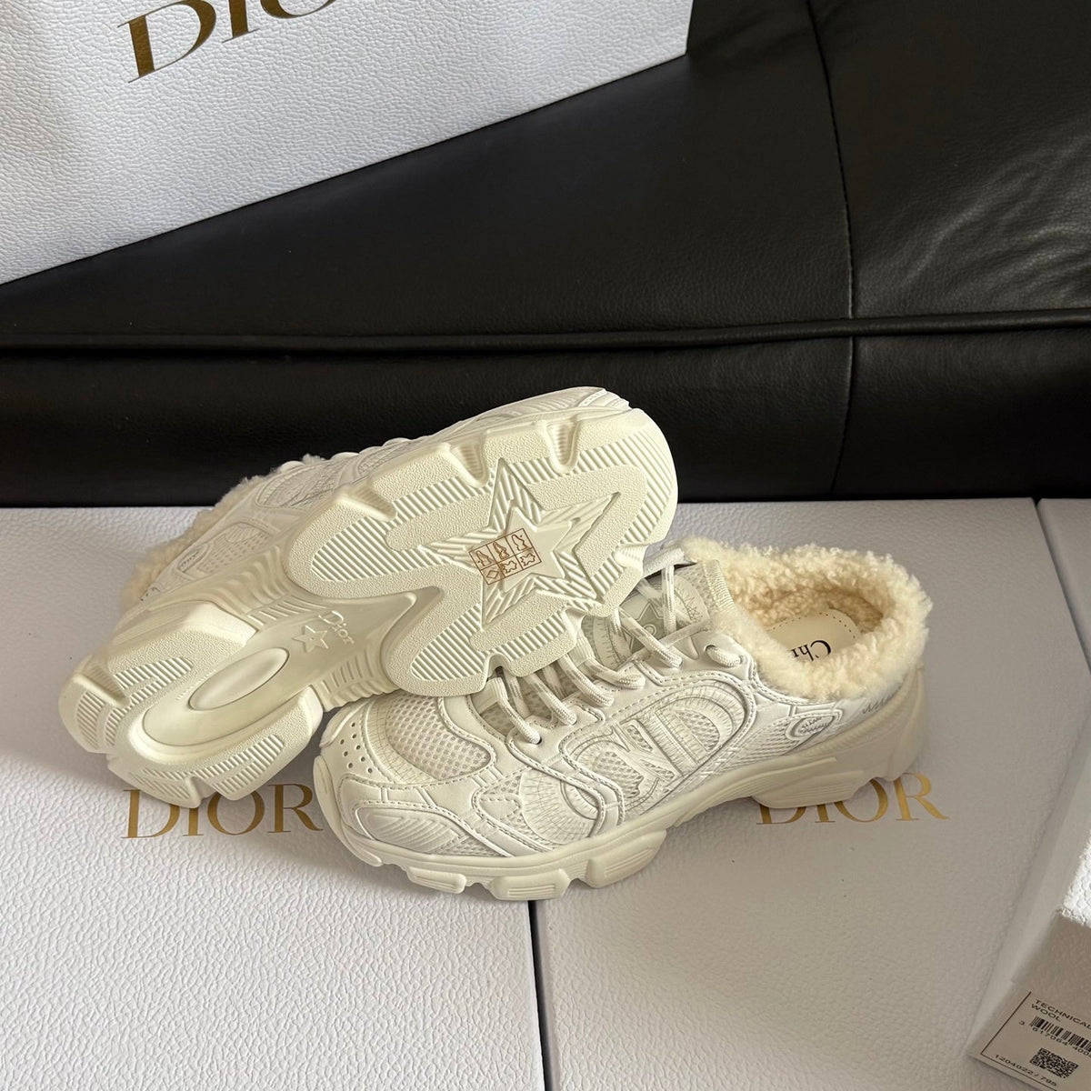 Dior 25 Chrono Sneakers White Mesh Calfskin 531395