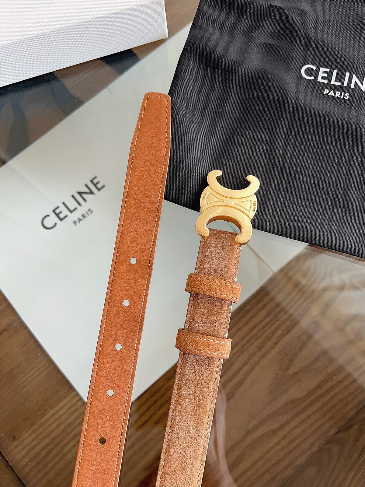 CL Gold 25mm Triomphe Tan Suede 616260