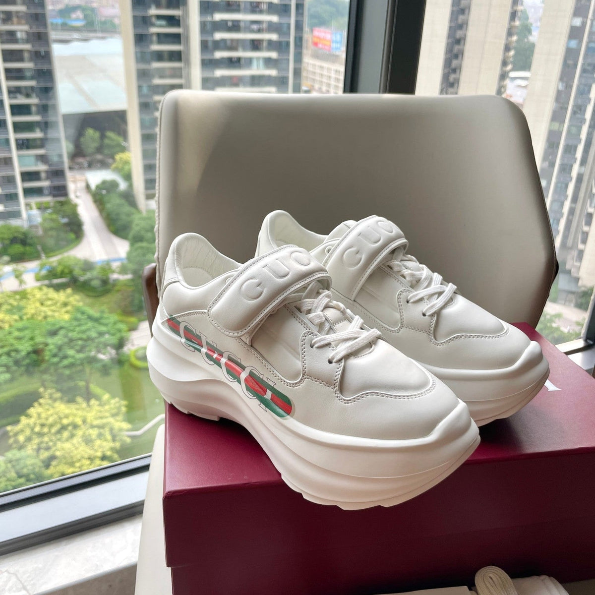 GG 26 Platform Sneaker White Red Sheepskin 632852