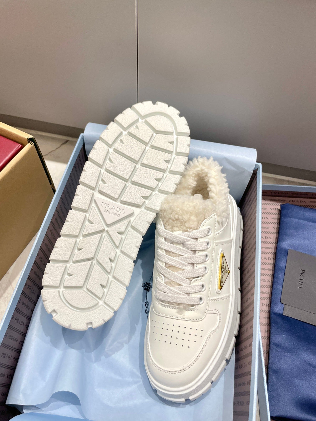 Pra 2025 Sneaker White Calfskin Wool 555234