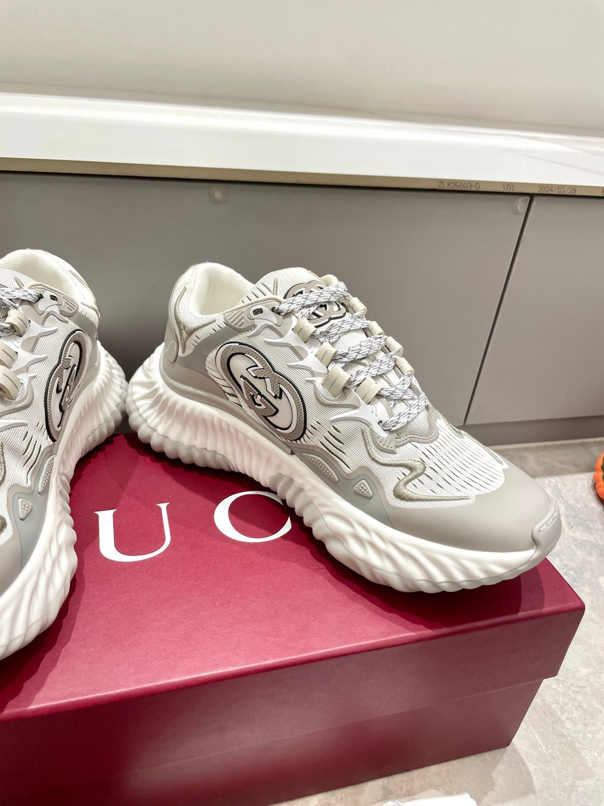 GG 26 Casual Sneakers Light Gray White Mesh Fabric 632856