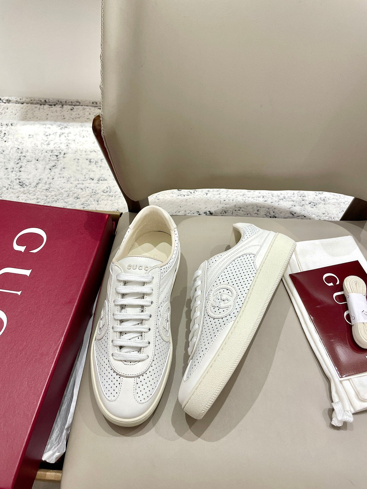 GG 26 Sneaker Ivory Sheepskin 632816