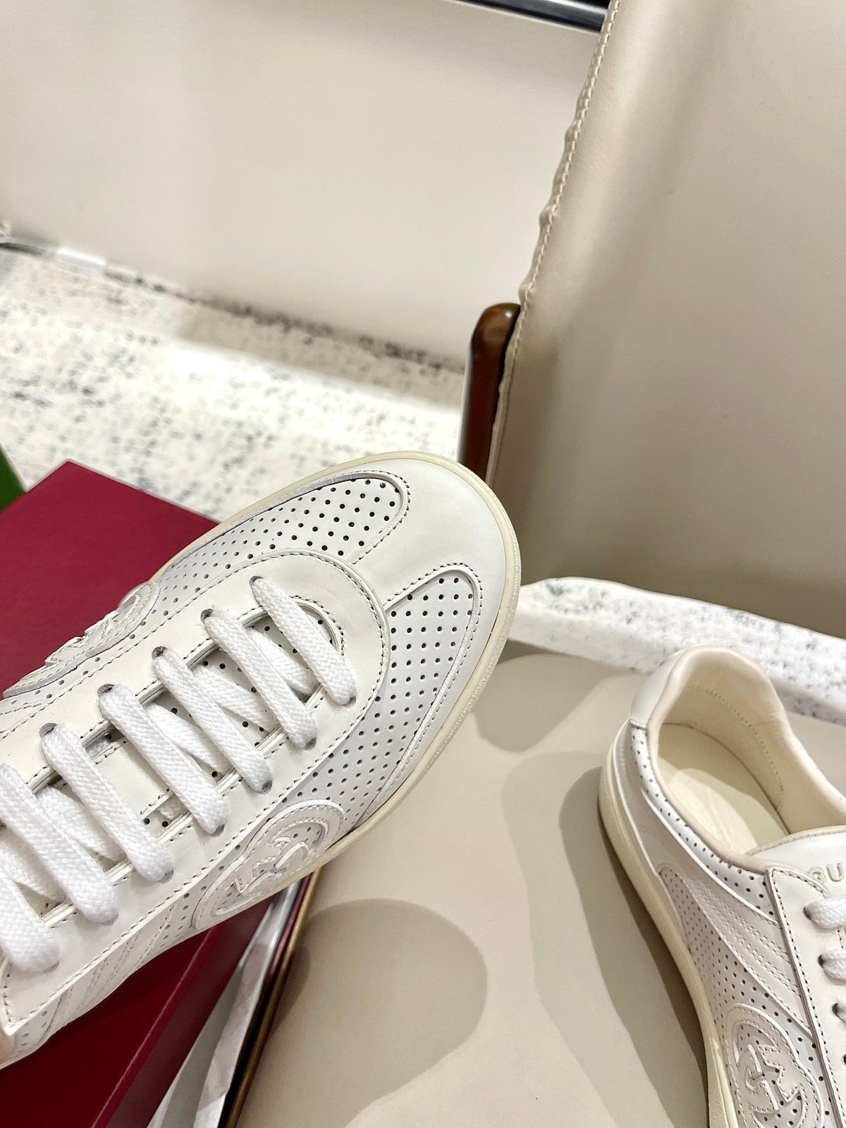 GG 26 Sneaker Ivory Sheepskin 632816
