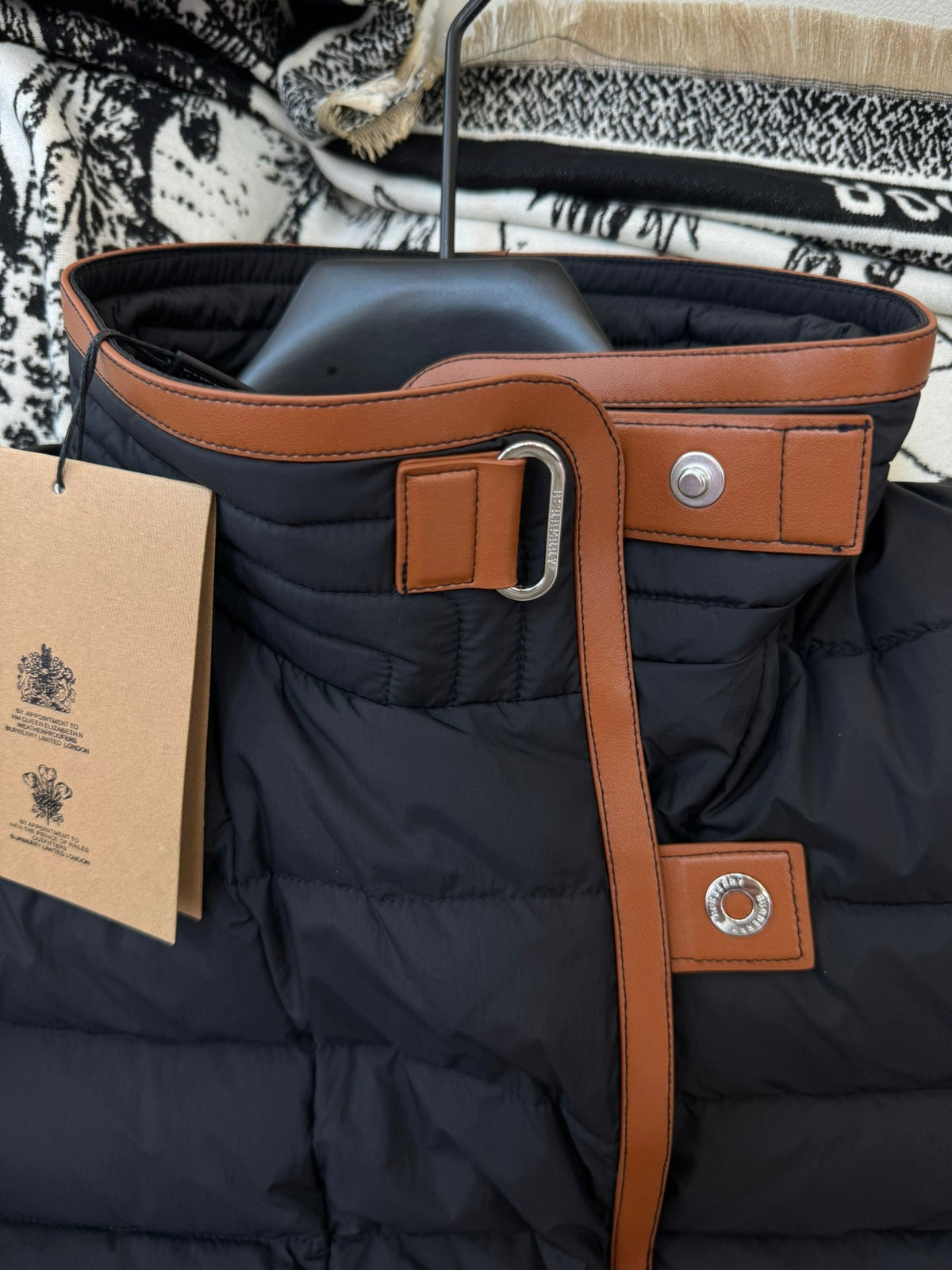 Burberry 25 Jacket Black Down Nylon