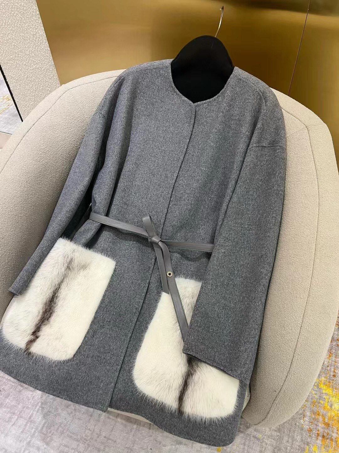 LP 25 Crew Neck Coat Gray White Cashmere Fur 303965