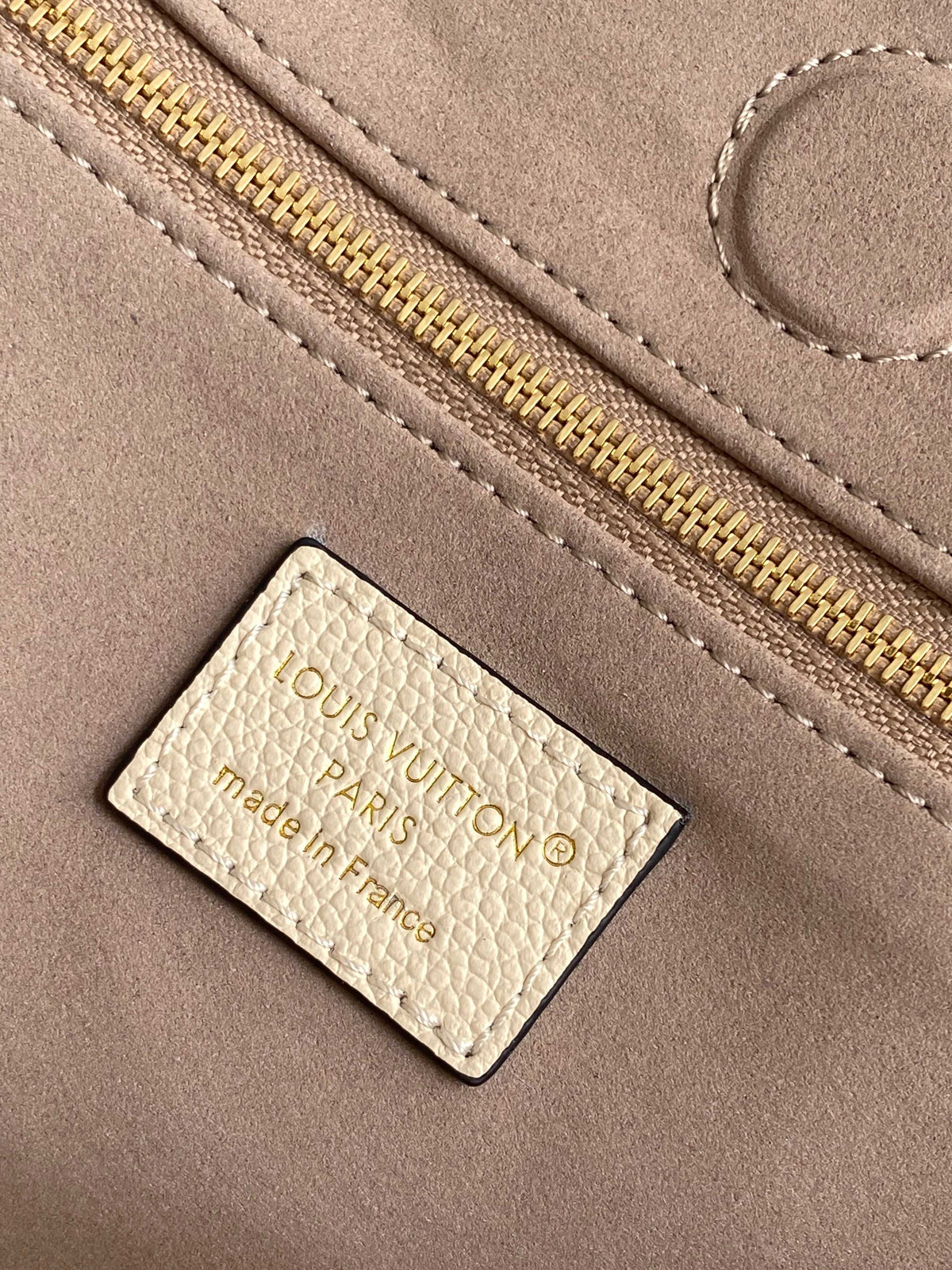 Anytime 42cm Tote Bag Cream Gold Empreinte leather 250725
