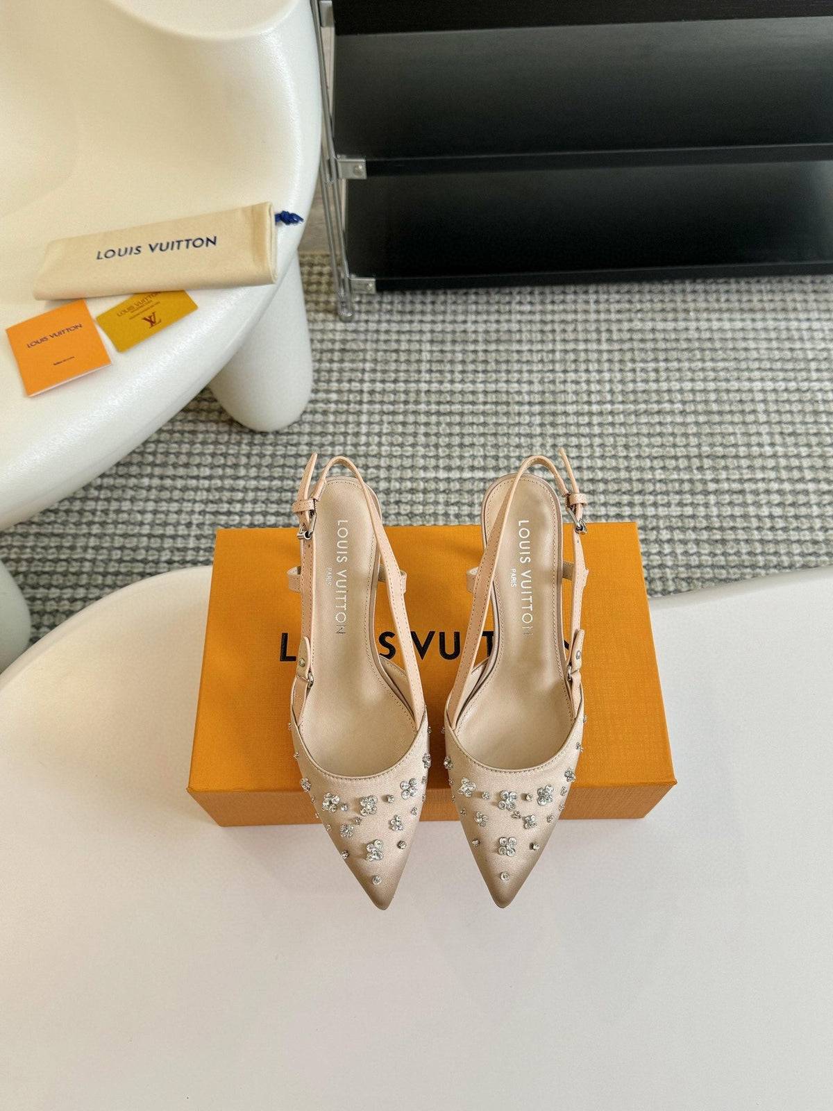 LV Blossom Pointy Mule 75mm Beige Lambskin