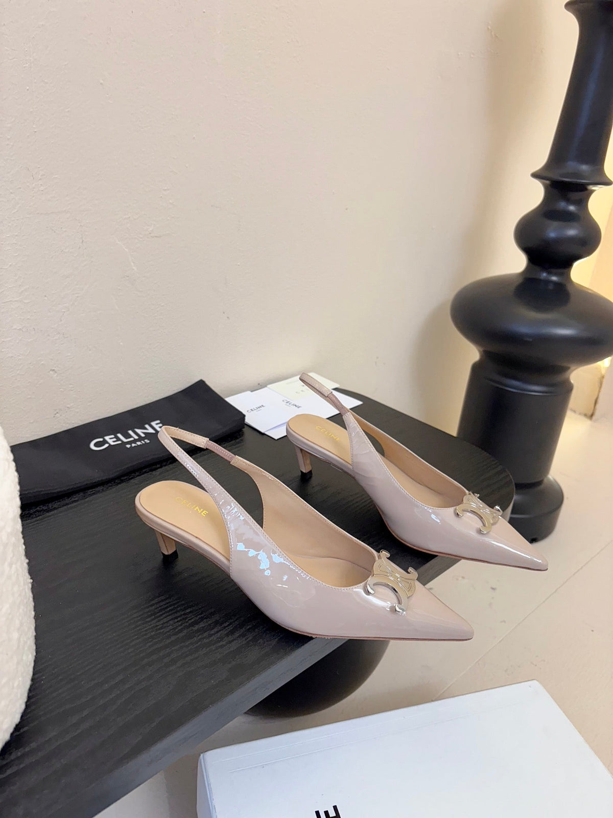 CELINE Alma Triomphe Slingback Nude Patent Calfskin 235703