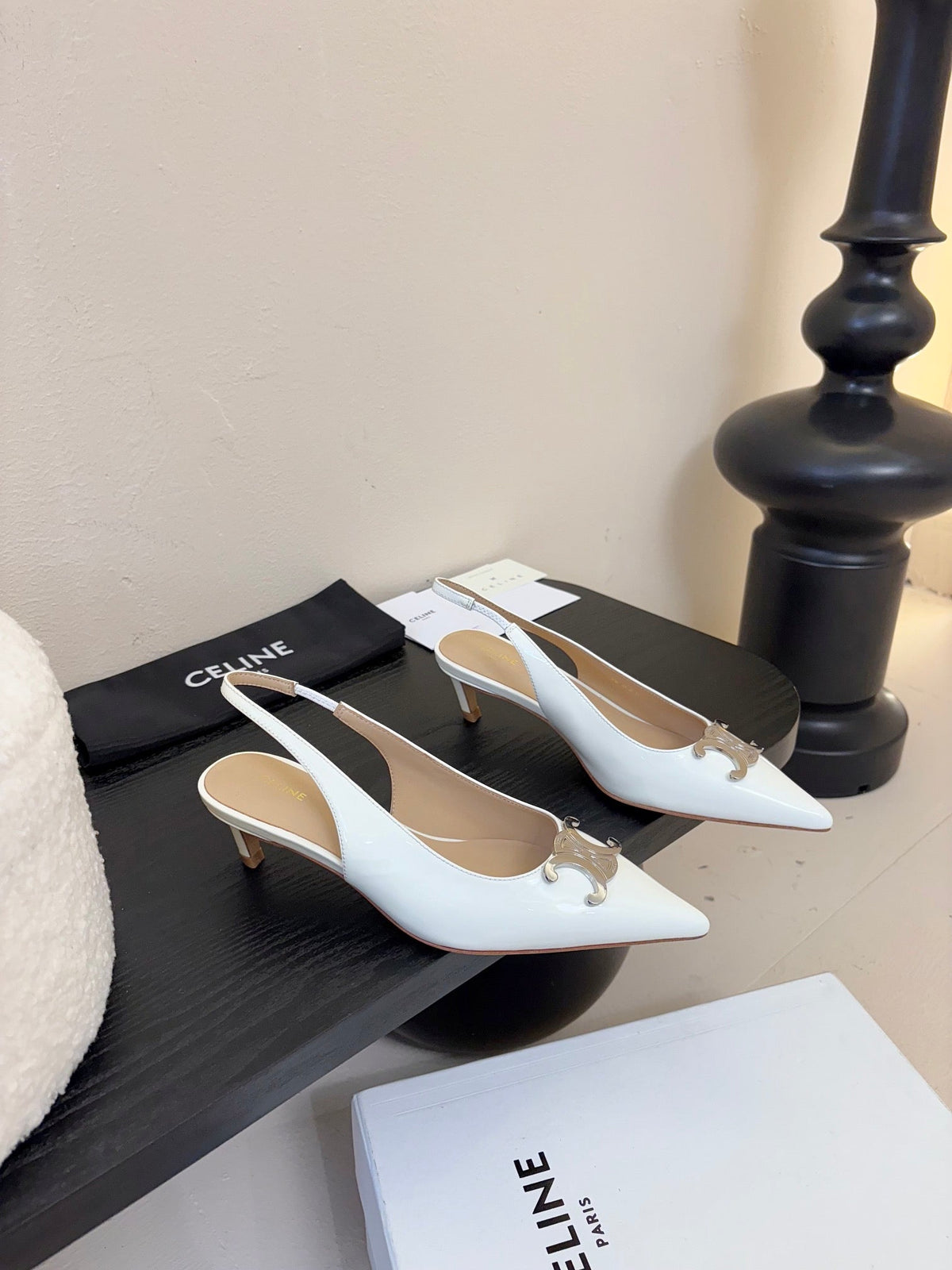CELINE Alma Triomphe Slingback White Patent Calfskin 235706